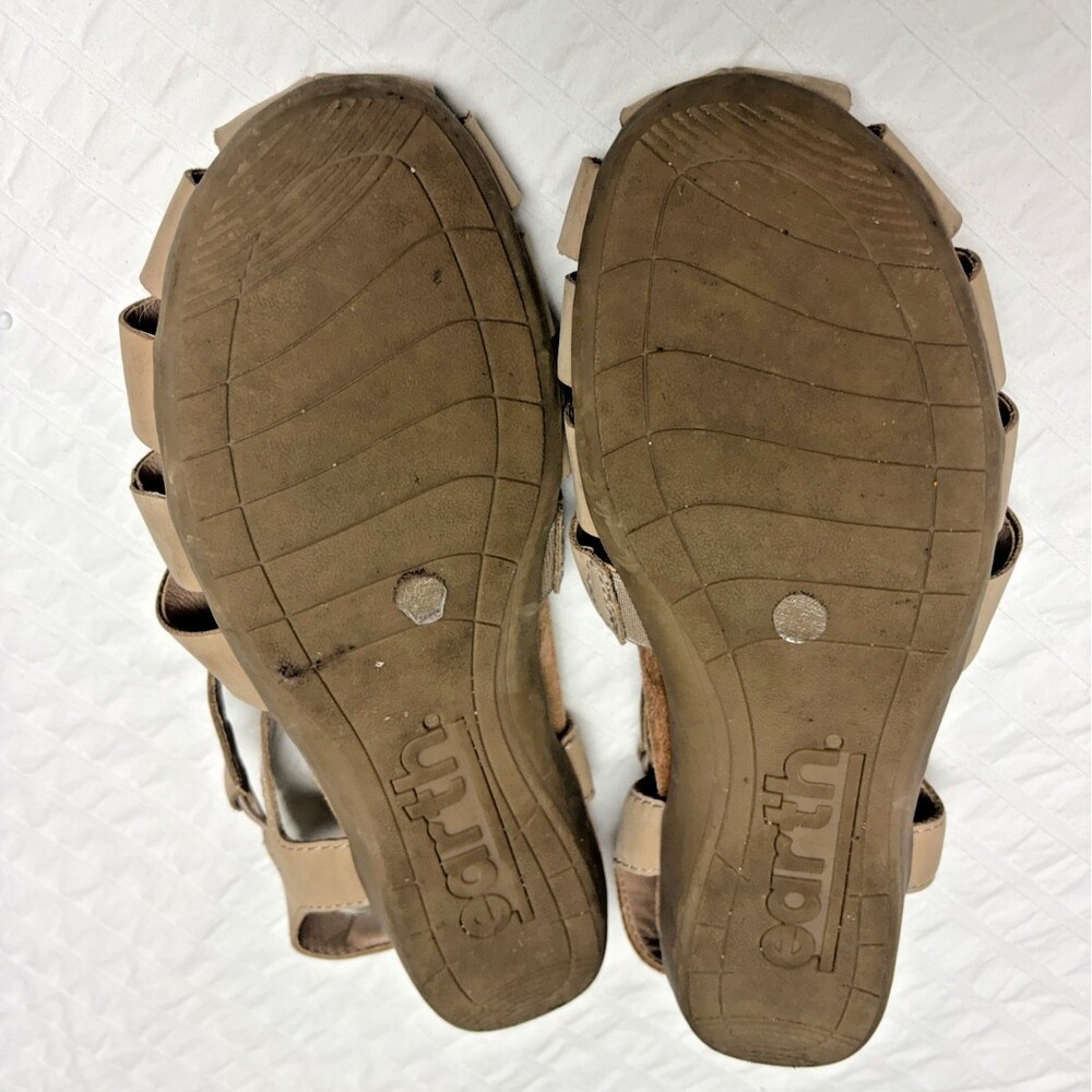 Earth Origins Sandals Blake Style Beige Leather Sz. 7.5 Rubber Sole Gently Used - Picture 3 of 5
